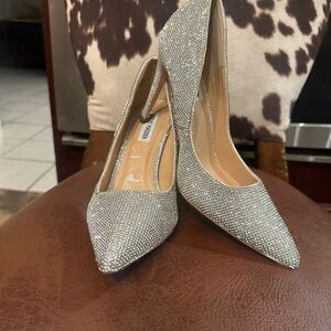 Steve Madden Sparkling Silver Heels